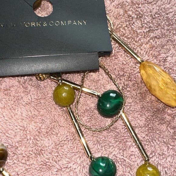 NWTs NY&Co Long Necklace - Picture 3 of 3